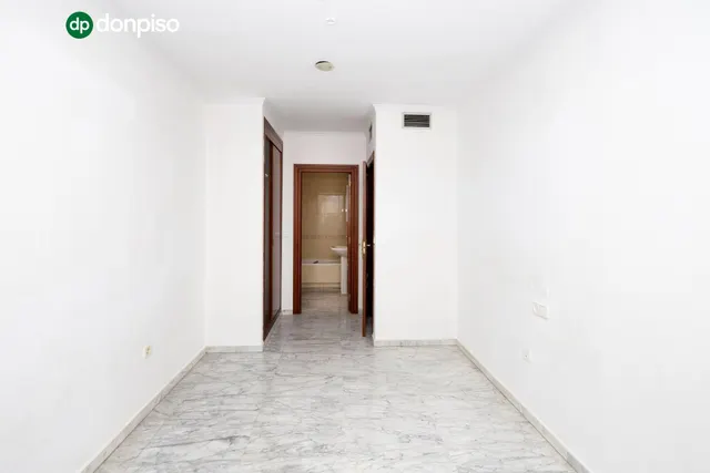 Piso 4 habitaciones 133m² en venta - El serrallo — 26