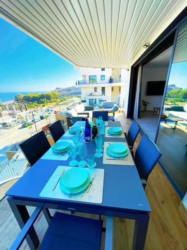 Primera linea del mar! Apartamento en Villajoyosa — 23