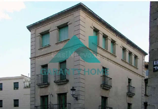 Se vende edificio en zona Pintores - foto 3