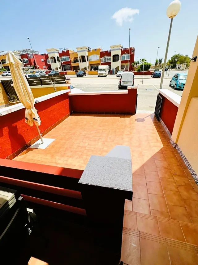 Bungalow de planta baja con terraza, orientación sur en Dream Hills, Los Altos (Orihuela Costa) — 11