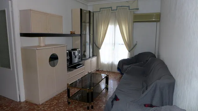Piso en venta y alquiler — 3