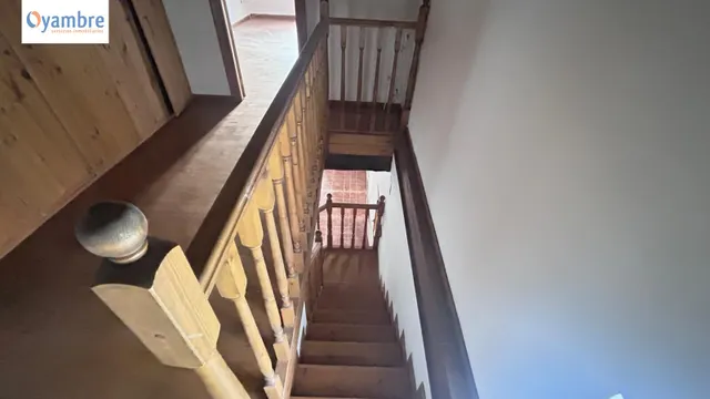 CASA ADOSADA EN LIENDO — 9