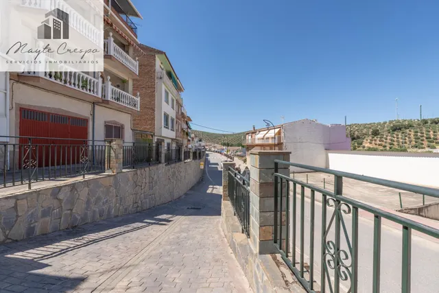¡Descubre tu nuevo hogar en benalúa de las villas! — 35
