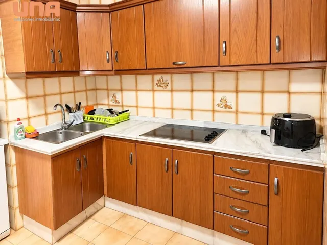 Piso señorial, en pleno centro (junto a Gondomar y Bulevar G