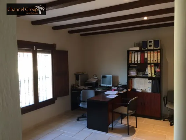 SE VENDE MAGNIFICO CHALET NOVELDA — 18