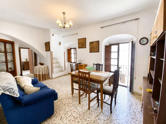Amplia vivienda en Calle los Pozos, en el corazón de Alcalá 