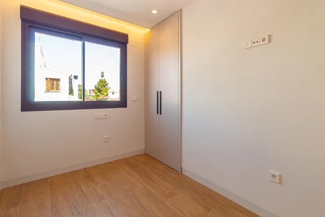 Villa 3 habitaciones 145m² en venta - LA PUNTICA — 23