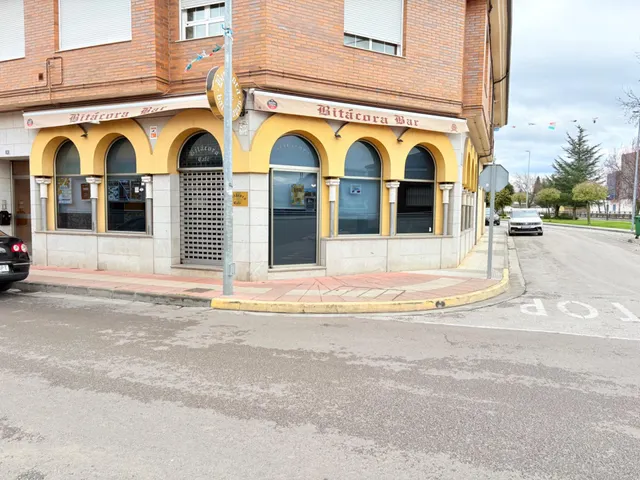 LOCAL TOTALMENTE ACONDICIONADO - LISTO PARA FUNCIONAR con posibilidad de alquiler!!! — 17