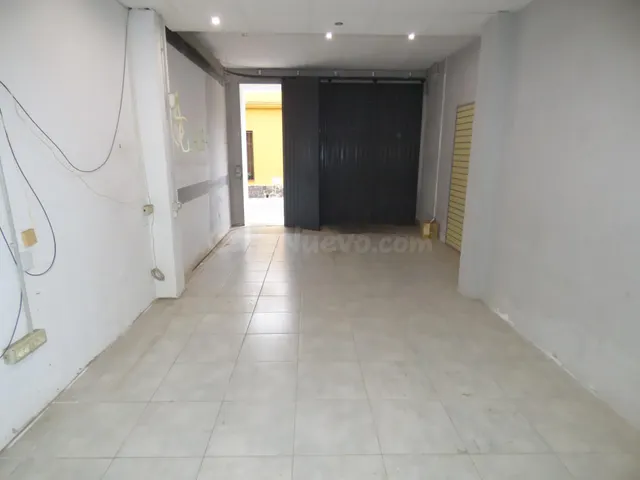 Amplio Local Comercial en el Corazón de Malgrat de Mar - foto 3