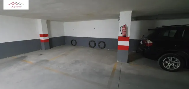 SE VENDE PLAZA DE GARAJE EN ZONA CORTE INGLES/SEGURIDAD SOCIAL — 3