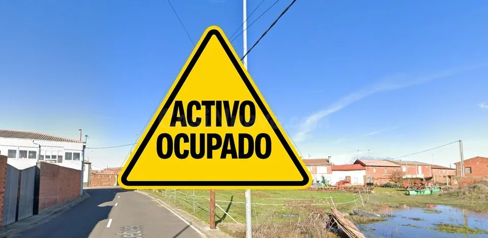 CASA EN  BUSTILLO DEL PARAMO