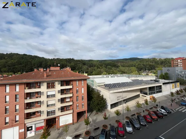 SE VENDE PISO EN URRETA — 17