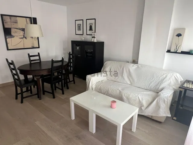 Amplia vivienda reformada Centro de Alicante. Alquiler Temporal — 6
