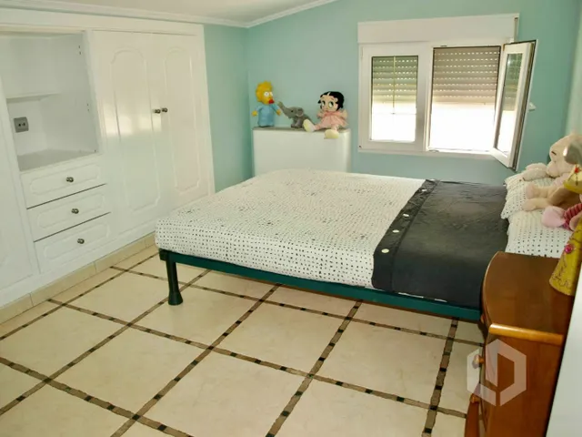 Chalet de lujo y dos adosados individuales. Oferta Única! — 25
