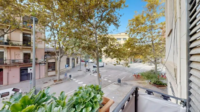 Piso 2 habitaciones 93m² en venta - El Poblenou — 24