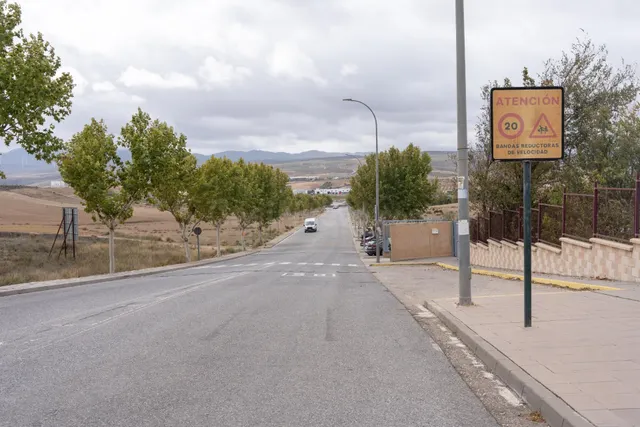 VENTA DE PARCELA EN LA URBANIZACIÓN CAÑADAS DEL PARQUE — 4