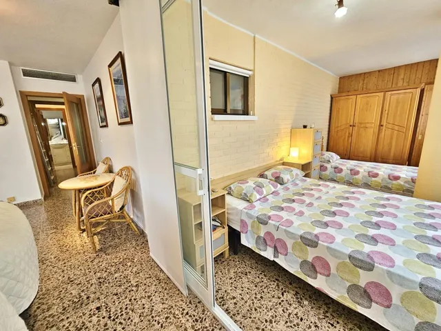 Vive la luz y el espacio en este amplio piso de Garden Playa! — 17