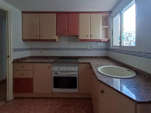 VENTA FLASH - Piso en calle SANT PERE 66, Gandía - Valencia — 24