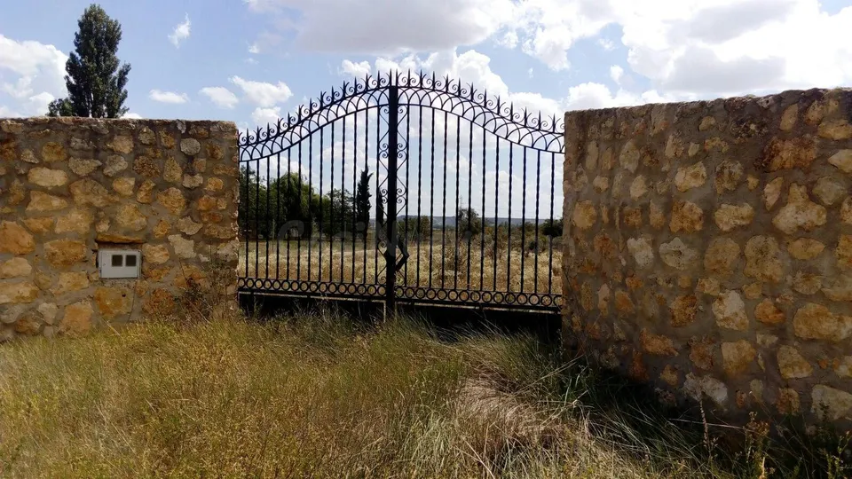 MONCASA VENDE Parcela