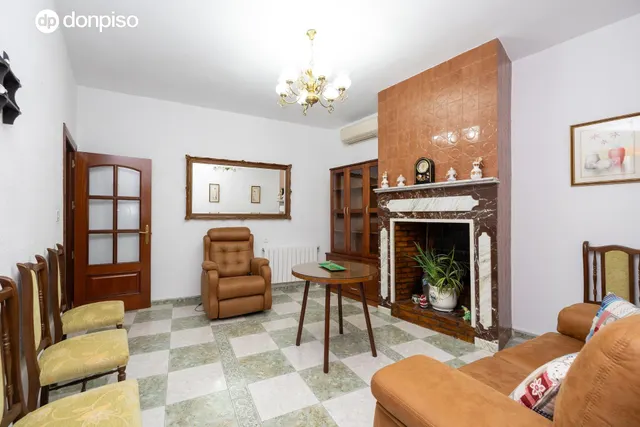 ¡Tu hogar ideal te espera en Moraleda de Zafayona! — 18