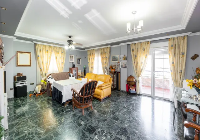 Chalet independiente con piscina privada en Barrio de Monachil – Vistas espectaculares y gran parcela. — 16