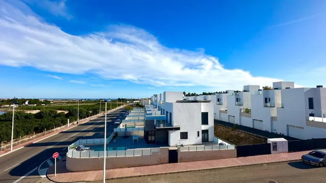 Casa 4 habitaciones 260m² en venta - La siesta — 32