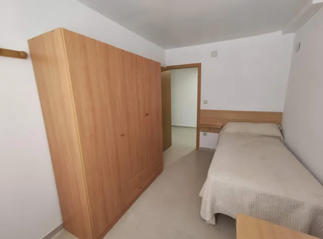 Piso de 6 dormitorios y 2 baños compartidos para estudiantes en zona CEU Cardenal Herrera de San Jos — 26