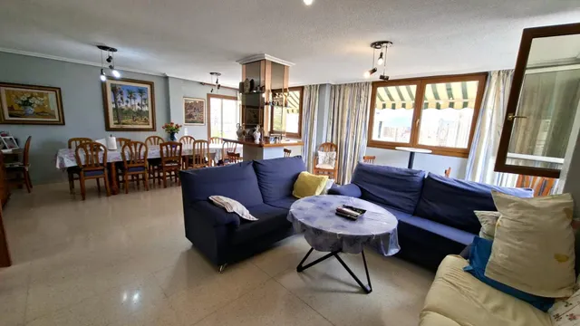 ESPECTACULAR CHALET EN BENIDORM CON APARTAMENTO DE VERANO — 4