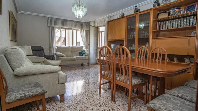 Piso en venta en el centro de Elda