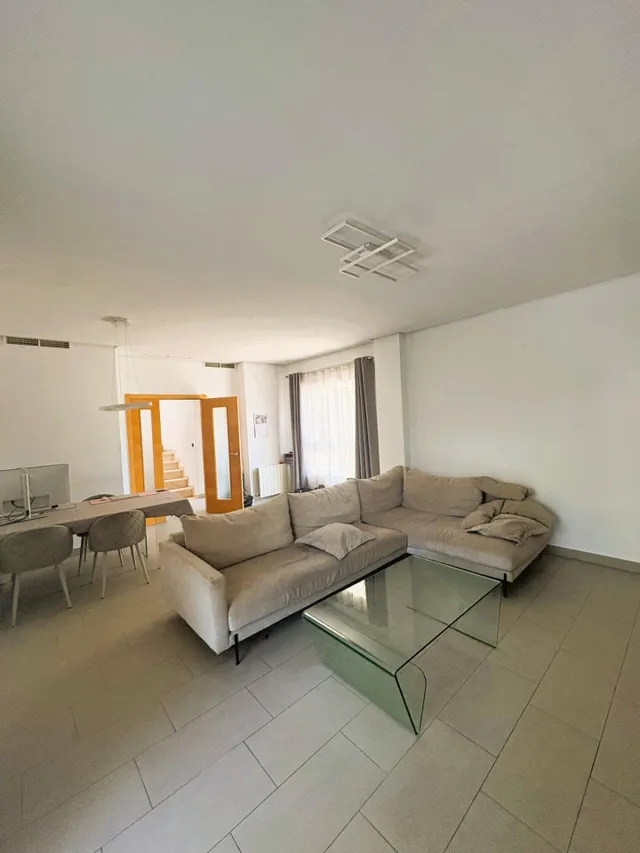 CHALET PAREADO EN MUTXAMEL (ALICANTE) — 27
