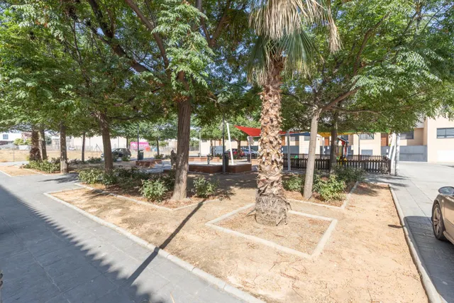 ¡exclusiva vivienda unifamiliar con patio privado en Armilla! — 45