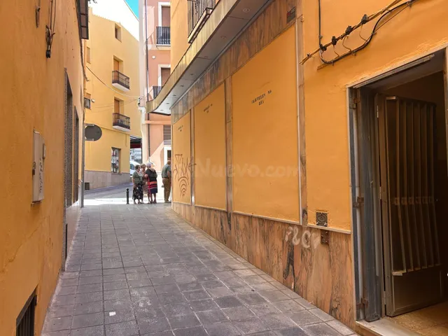 Ref. 08675 OPORTUNIDAD EDIFICIO COMPLETO EN EL CENTRO DE SEG - foto 3