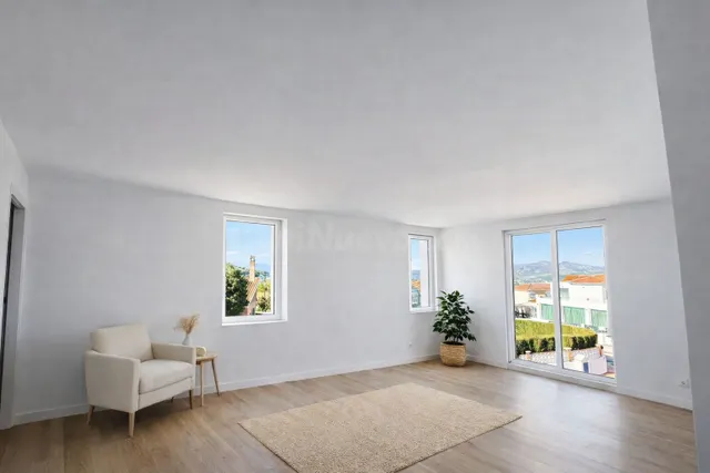 Chalet pareado moderno con piscina privada y semisótano en Alhaurín de la Torre — 7