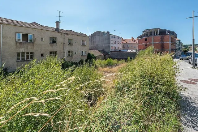 TERRENO URBANO EN VENTA EN LALÍN - foto 3