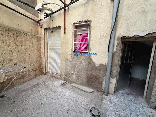 LOCAL COMERCIAL EN OPAÑEL — 24