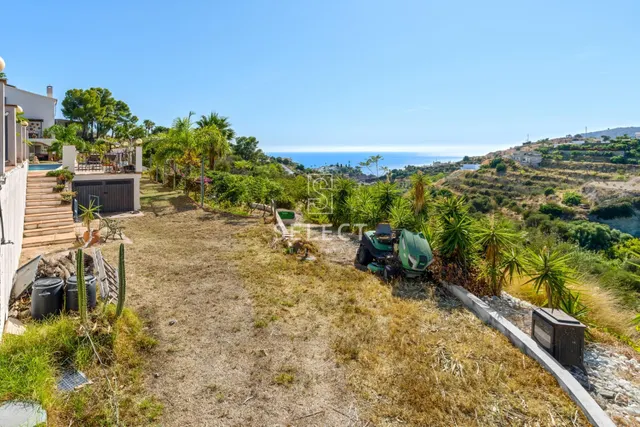 GRAN FINCA CON VISTAS AL MAR , LA HERRADURA — 41