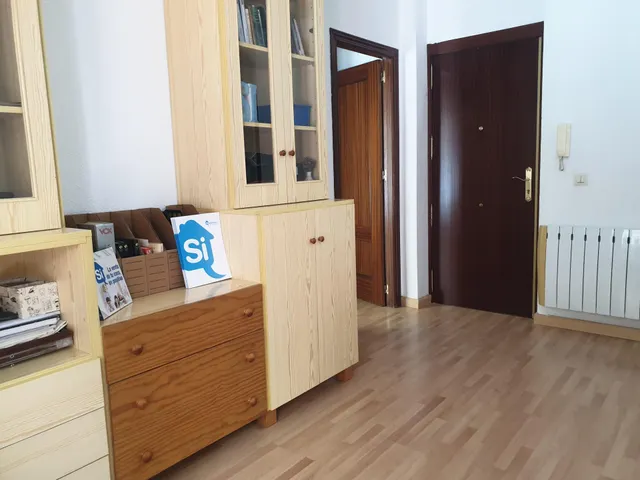 Piso junto calle san anton y recogidas — 18