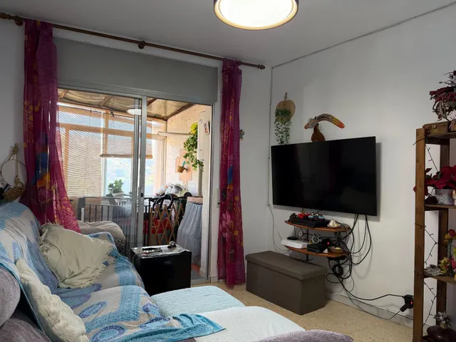 Exclusiu Dúplex al Centre de Vallirana amb Solàrium, Balcó i Celler Subterrani. — 14