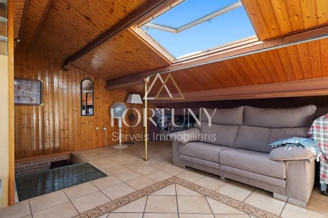 Casa 4 habitaciones 249m² en venta - Regueral - Prat dEn Foré — 34