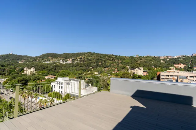 OBRA NUEVA : EL MIRADOR DE SARRIÀ. — 21