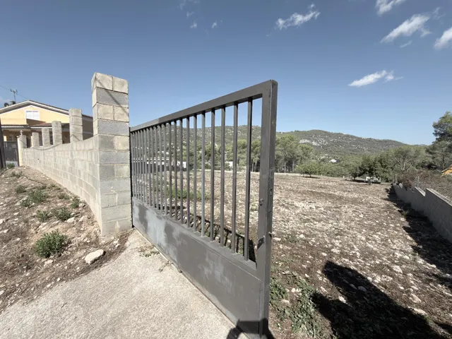 TERRENO/PARCELA EN CANYELLES — 4