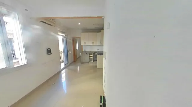 Piso en venta en Calle dels Magatzems — 11