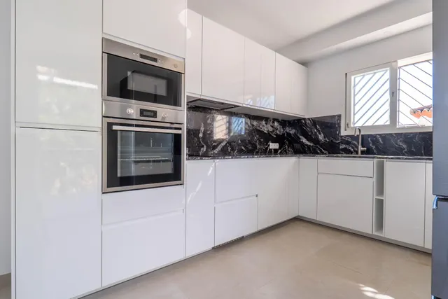 Preciosa casa en Estepona (Málaga) con maravillosas vistas al mar — 30