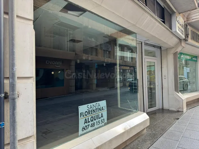 Local comercial 102m² en alquiler - Casco Antiguo - foto 3