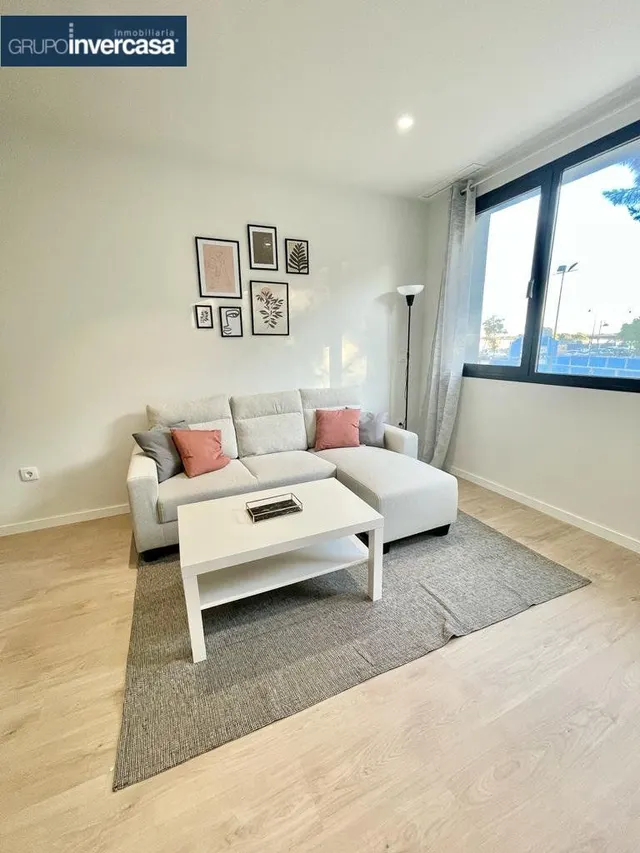 Vivienda seminueva con plaza de aparcamiento situada en Plaza San Rafael de Quart de Poblet (Valencia). — 7