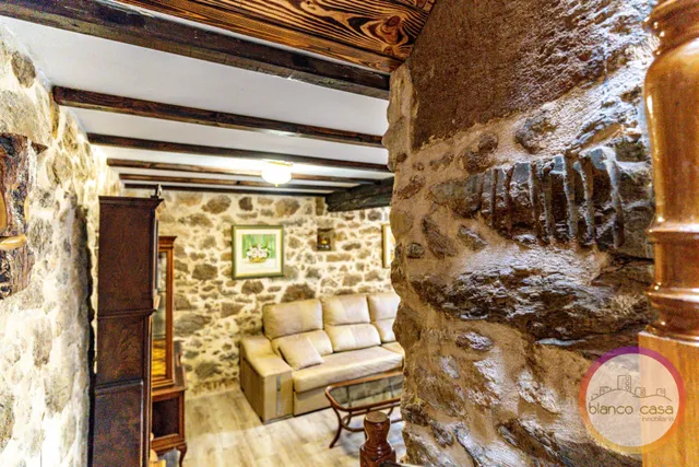✨ ¡CASA DE PIEDRA en ALQUILER a estrenar en Golmar (A Laracha) por 700 €/MES! — 24