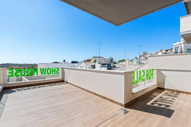 Vivienda en Bellavista San Miguel de Salinas — 32