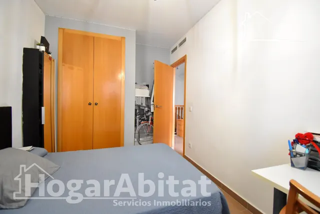 SEMINUEVO, AMPLIO Y LUMINOSO CON TERRAZA Y JACUZZI — 14