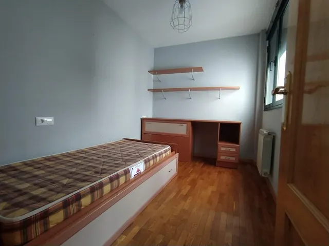 Alquiler apartamento en el casco antiguo de Ponferrada — 8