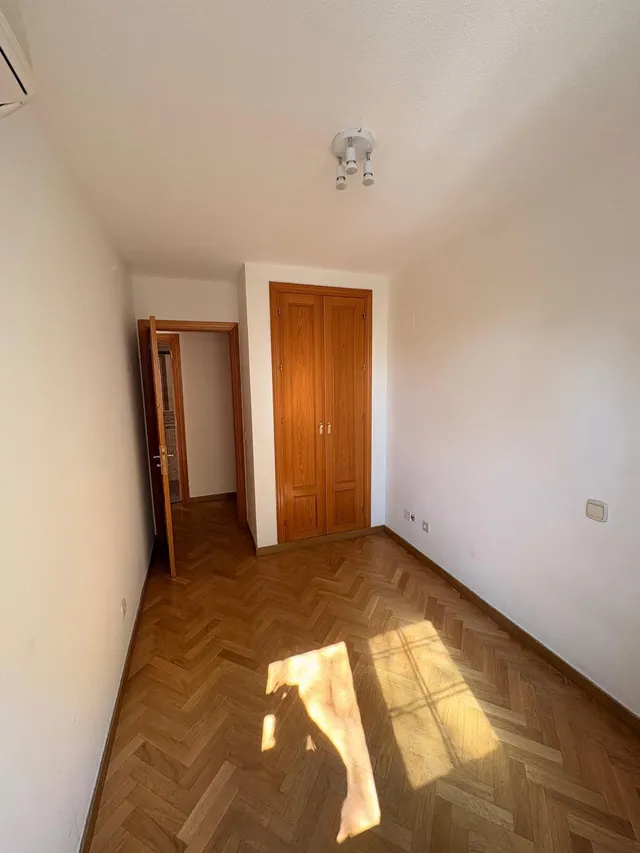Piso 3 habitaciones 104m² en alquiler - Buena Vista — 13